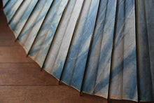 画像をギャラリービューアに読み込む, 蛇の目傘【石徹白藍染2023　絞り】
