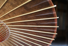 Load image into Gallery viewer, 蛇の目傘【柿渋染(黒柿)】 - 和傘CASA
