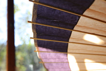 Load image into Gallery viewer, 蛇の目傘【軒奴　柿渋染×紫黒】 - 和傘CASA
