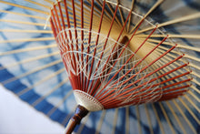 Load image into Gallery viewer, Janome Umbrella [Ittetsu White Indigo Dyeing 2021 Basket]
