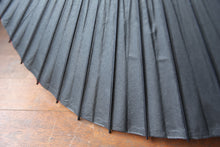 画像をギャラリービューアに読み込む, 日傘【黒　軒赤】
