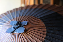 画像をギャラリービューアに読み込む, 蛇の目傘【助六　鉄媒染×黒】
