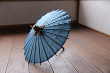 Load image into Gallery viewer, Mame(Mini) Japanese Umbrella [Ittetsu white indigo dye]
